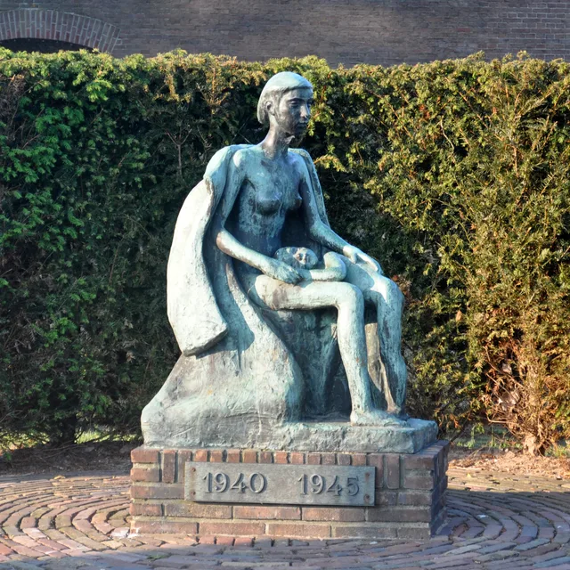 Lidi van Mourik Broekman