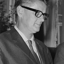 Cas Oorthuys