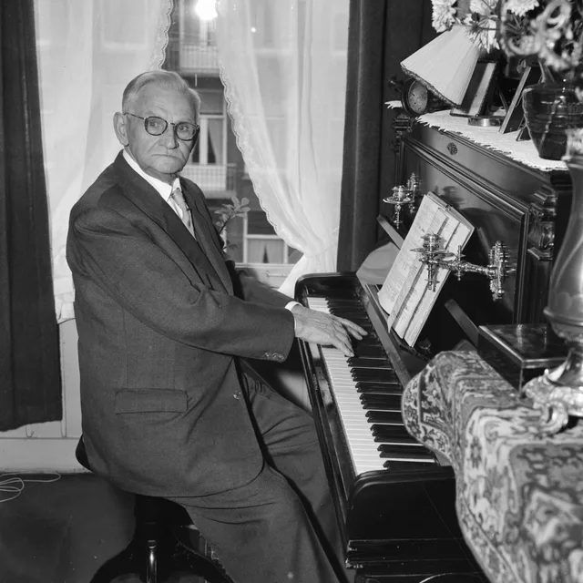 Jules Moes