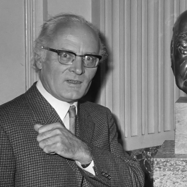 Piet Esser