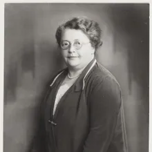 Rosa Manus