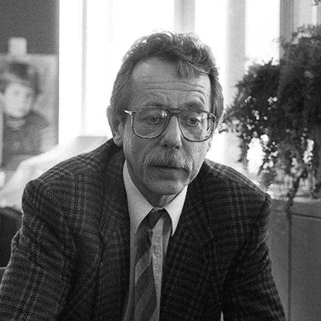 Piet Vroon