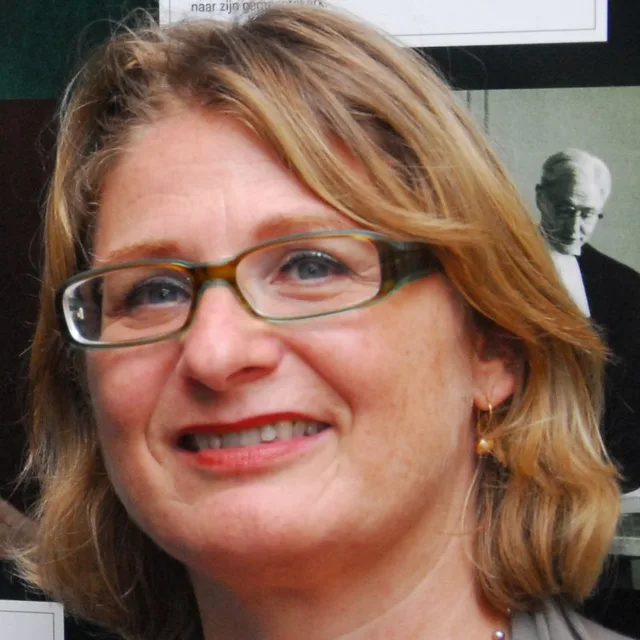 Renée Sanders