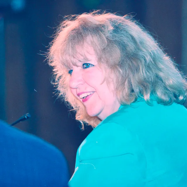 Helga Ruebsamen