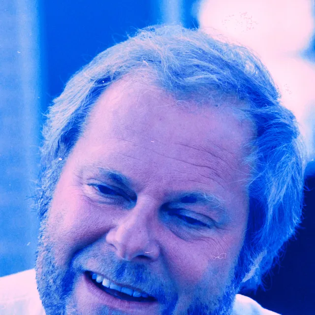 Oscar Benton