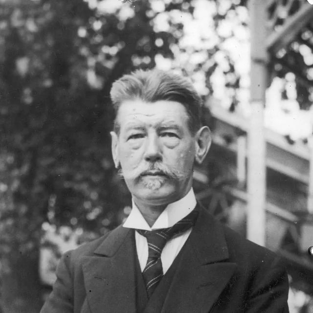 Herman Marie Bernelot Moens