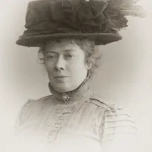 Suze Robertson